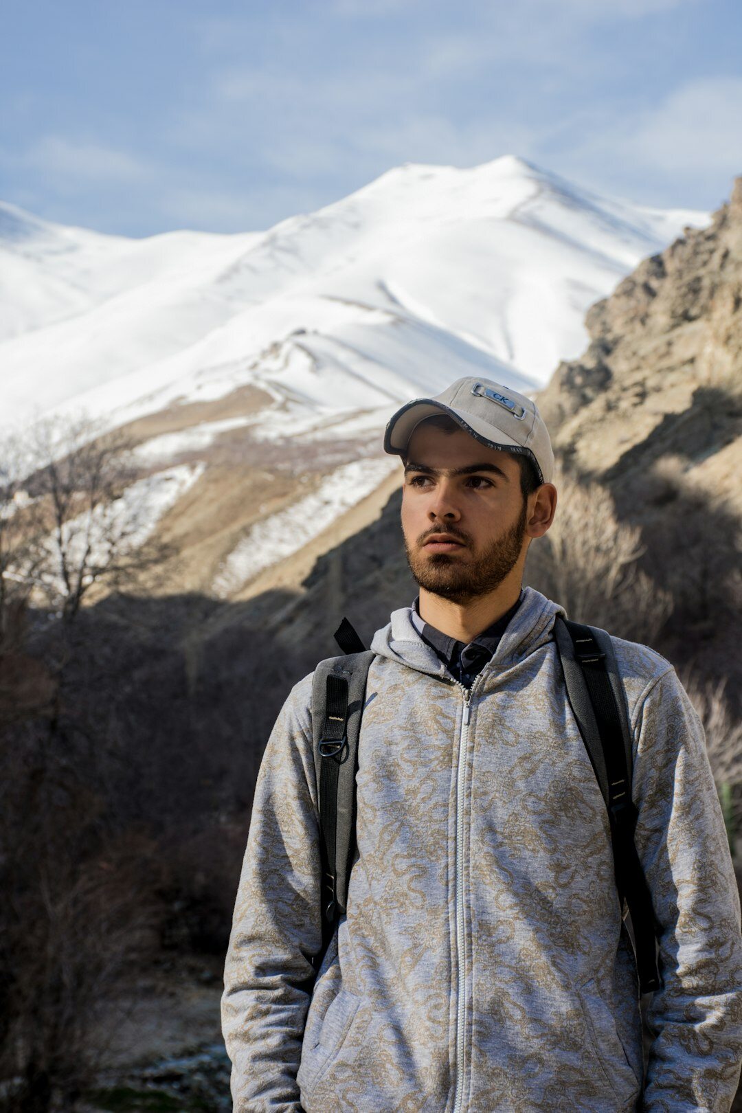 Portrait of a Chilean man editor